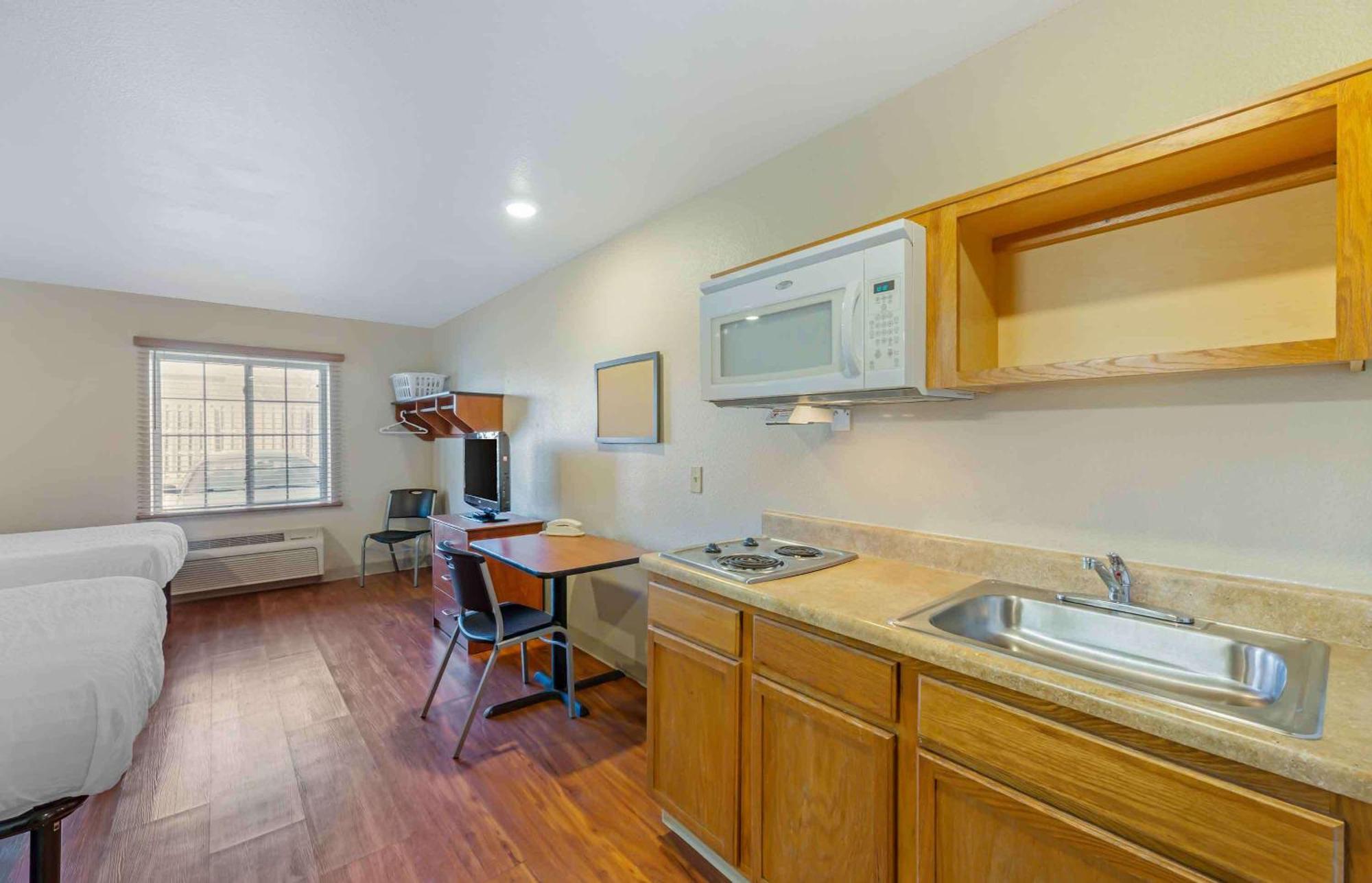 Extended Stay America Select Suites - Cleveland - Mentor Ngoại thất bức ảnh