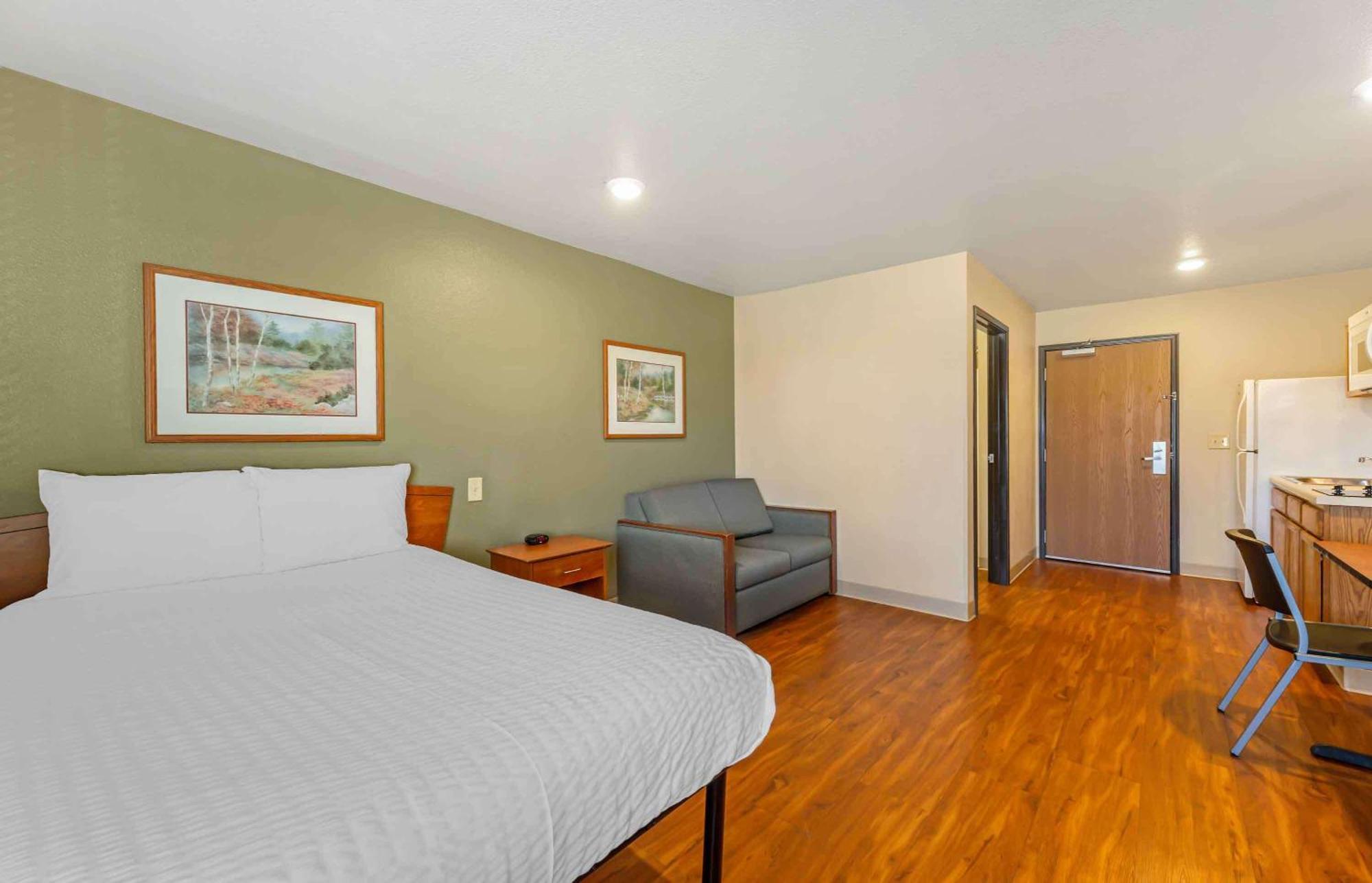 Extended Stay America Select Suites - Cleveland - Mentor Ngoại thất bức ảnh
