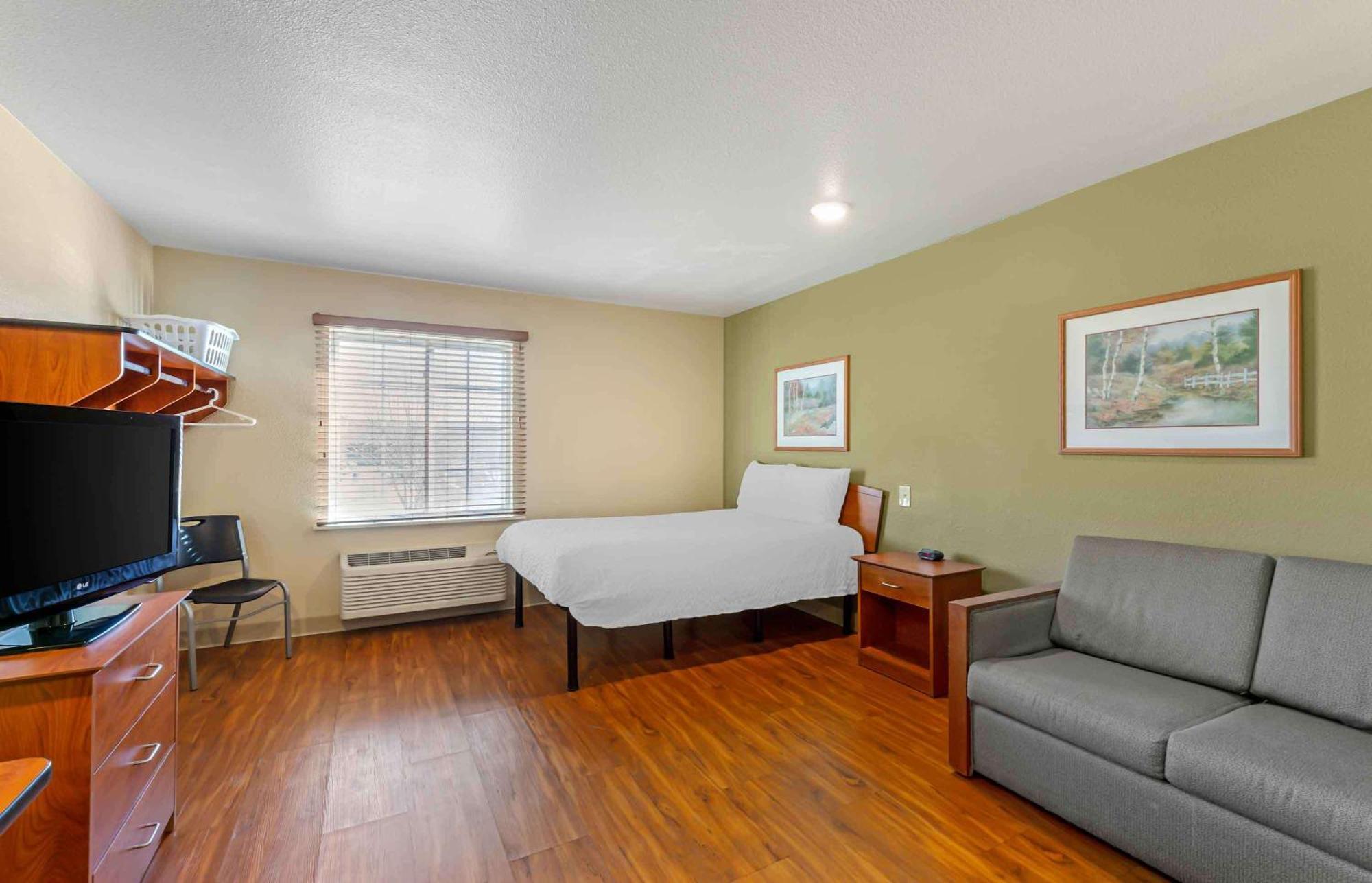 Extended Stay America Select Suites - Cleveland - Mentor Ngoại thất bức ảnh