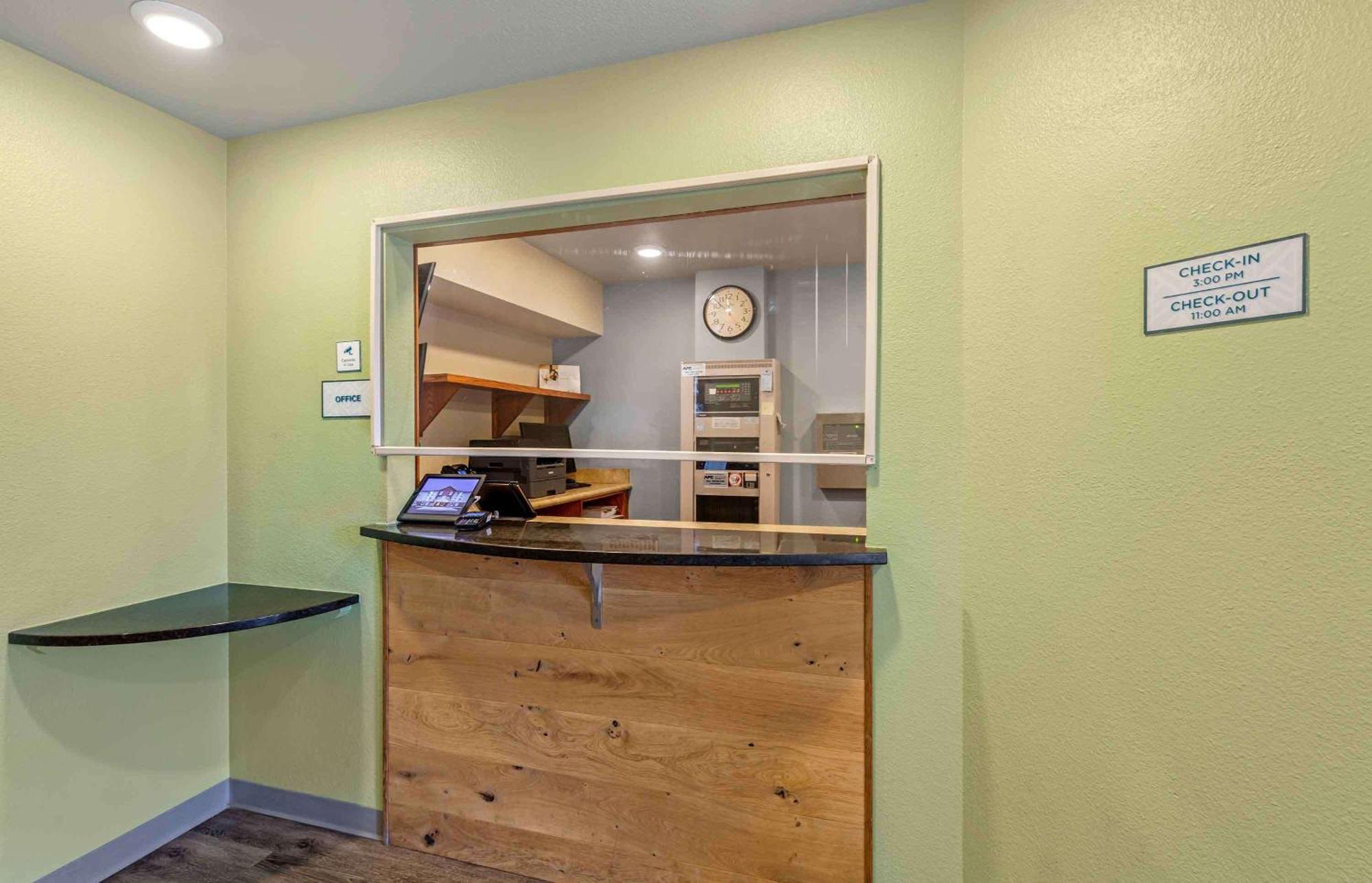 Extended Stay America Select Suites - Cleveland - Mentor Ngoại thất bức ảnh