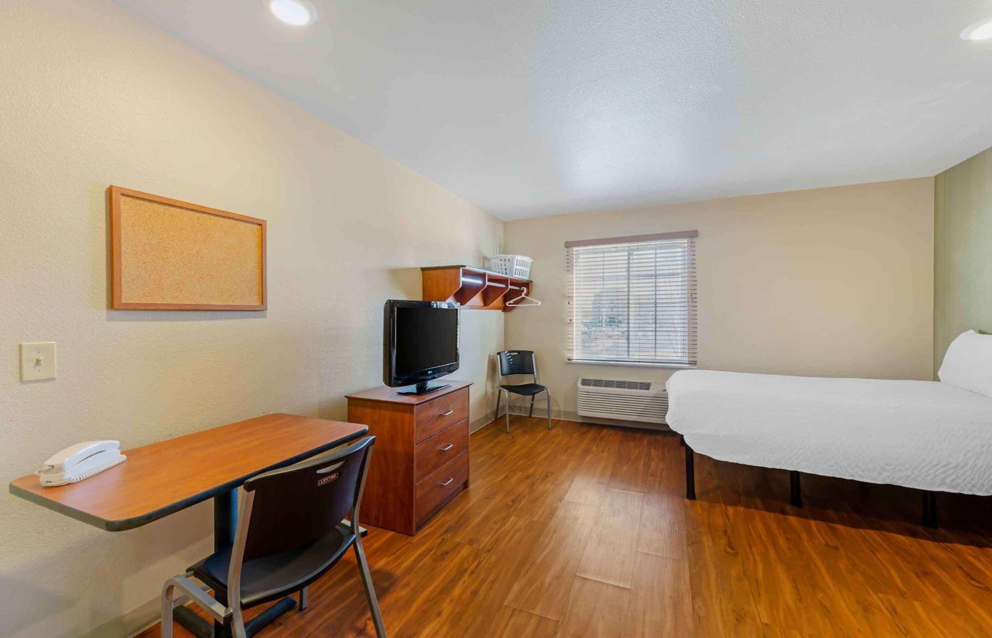 Extended Stay America Select Suites - Cleveland - Mentor Ngoại thất bức ảnh